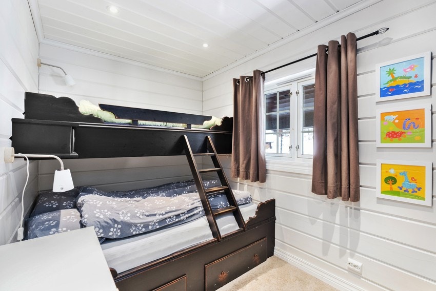 Det er 4 soverom i hytta Galleribilde