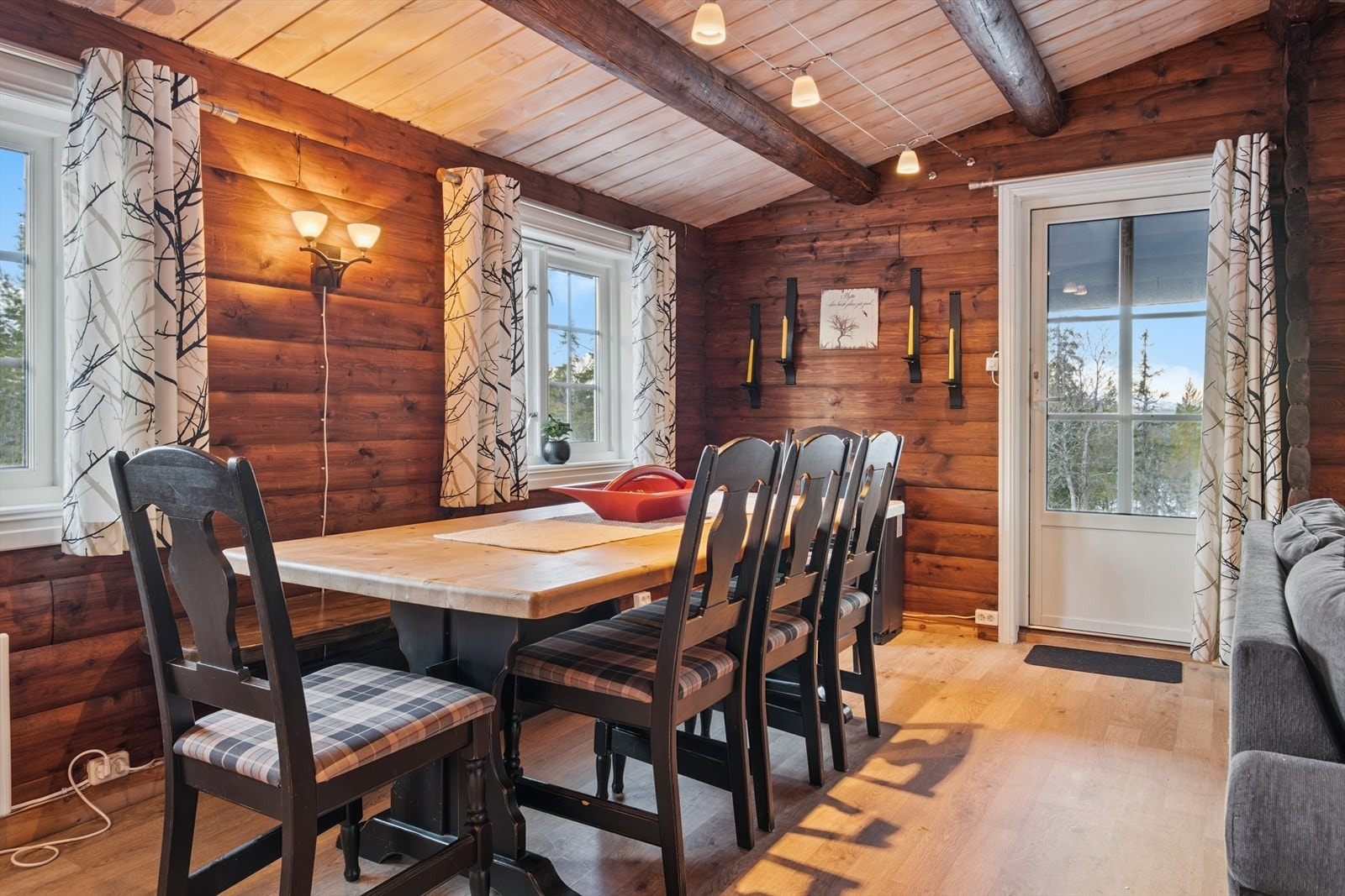 Det er lagt nytt gulv i 2022. Galleribilde