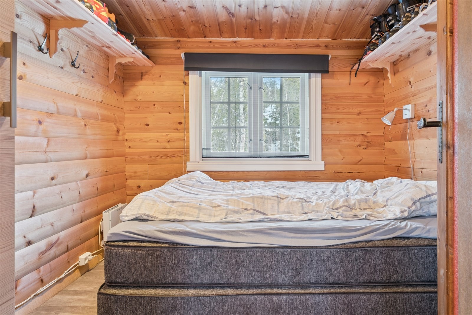 Det er totalt 3 soverom i hytta. Galleribilde