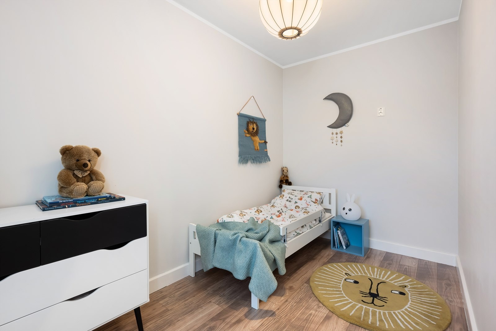 Dette er beliggende lengst mot vest, innerst i gangen. Galleribilde