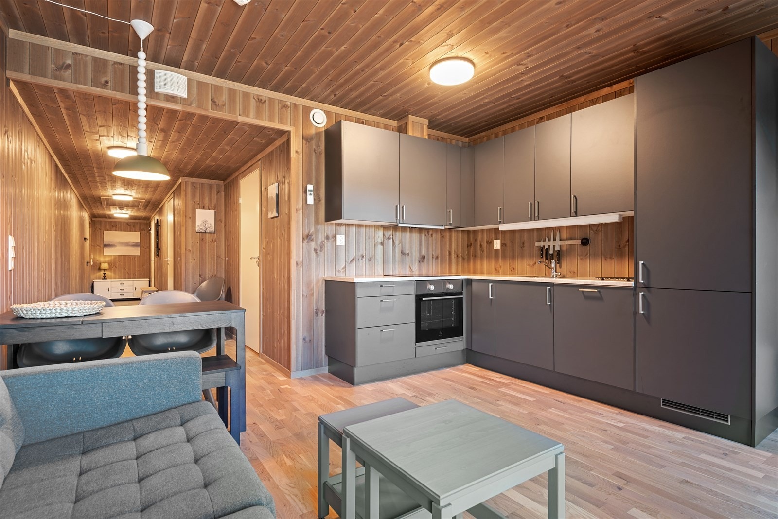 Leiligheten er moderne og det er valgt tidløse kvaliteter. Galleribilde