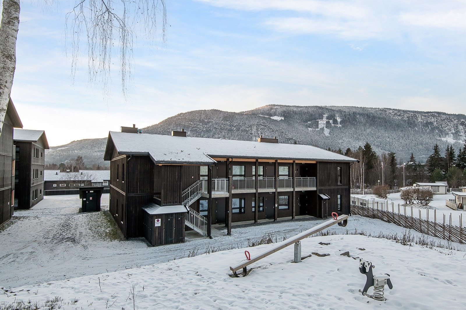 Endeleilighet fra 2021 med vestvendt veranda. Galleribilde