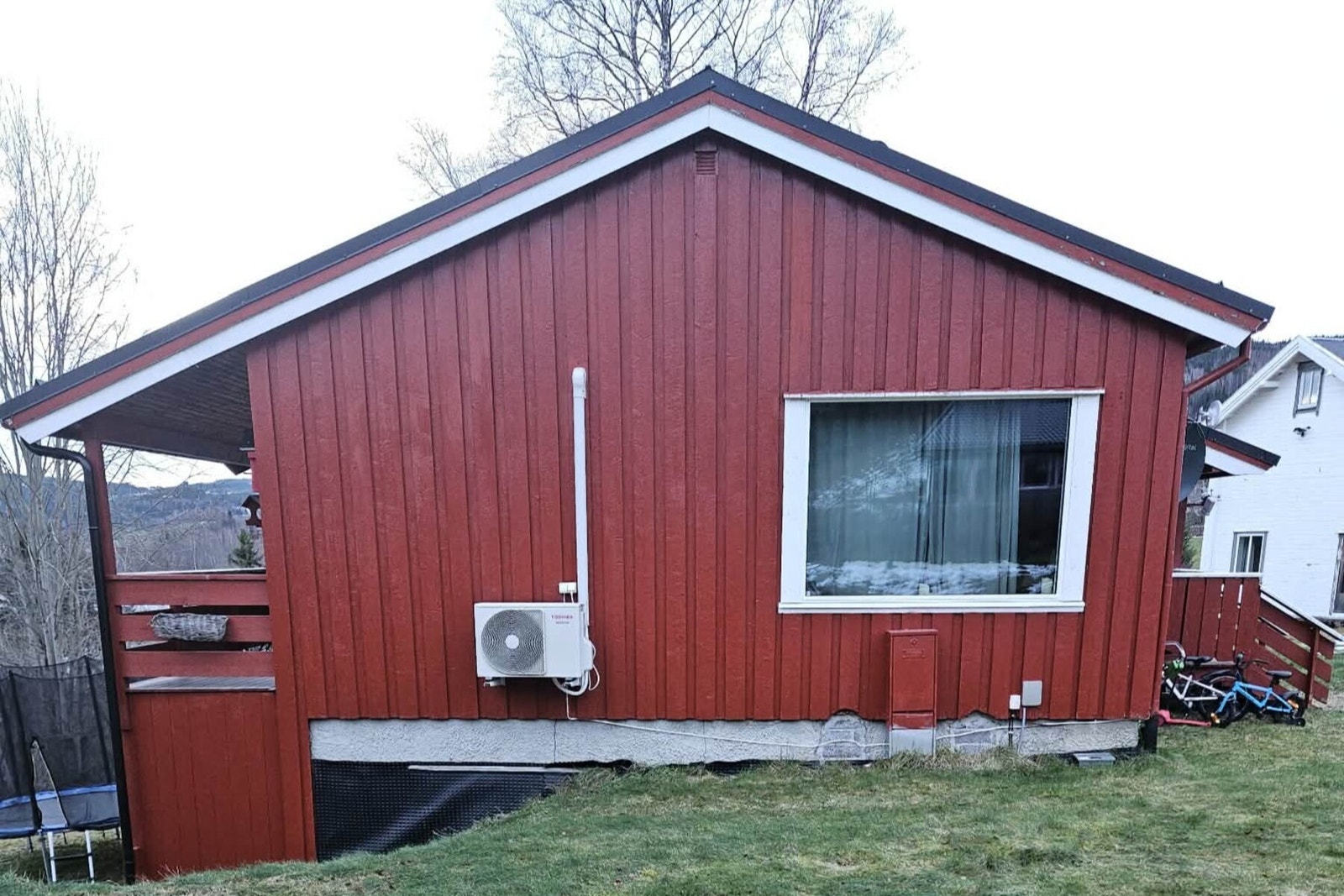 Hel tomannsbolig med fin beliggenhet i Meråker. (Selgers bilde). Galleribilde