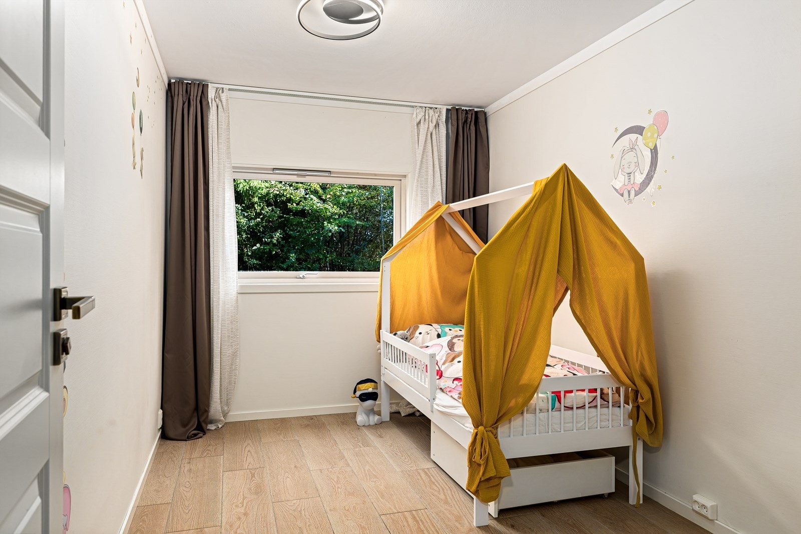 Soverom nr. 2 Galleribilde