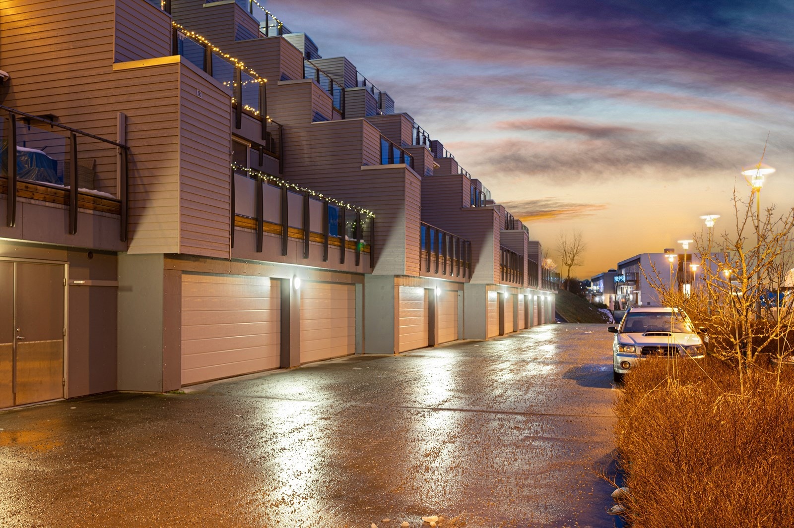 Stille og rolig område, med kort vei til kollektiv transport som tar deg til både Trondheim sentrum og Stjørdal/Trondheim Lufthavn. Galleribilde