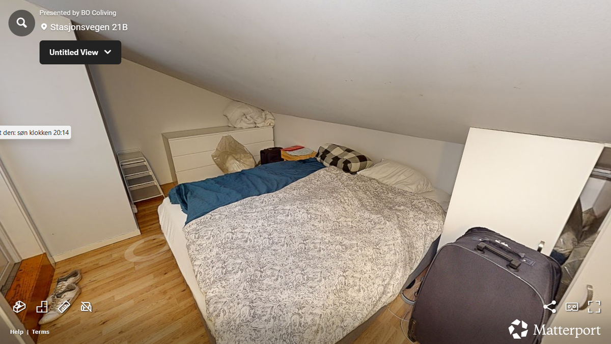 Hemsen har i dag en 1.80 seng, her er det god plass og plass til annen møblering. Galleribilde