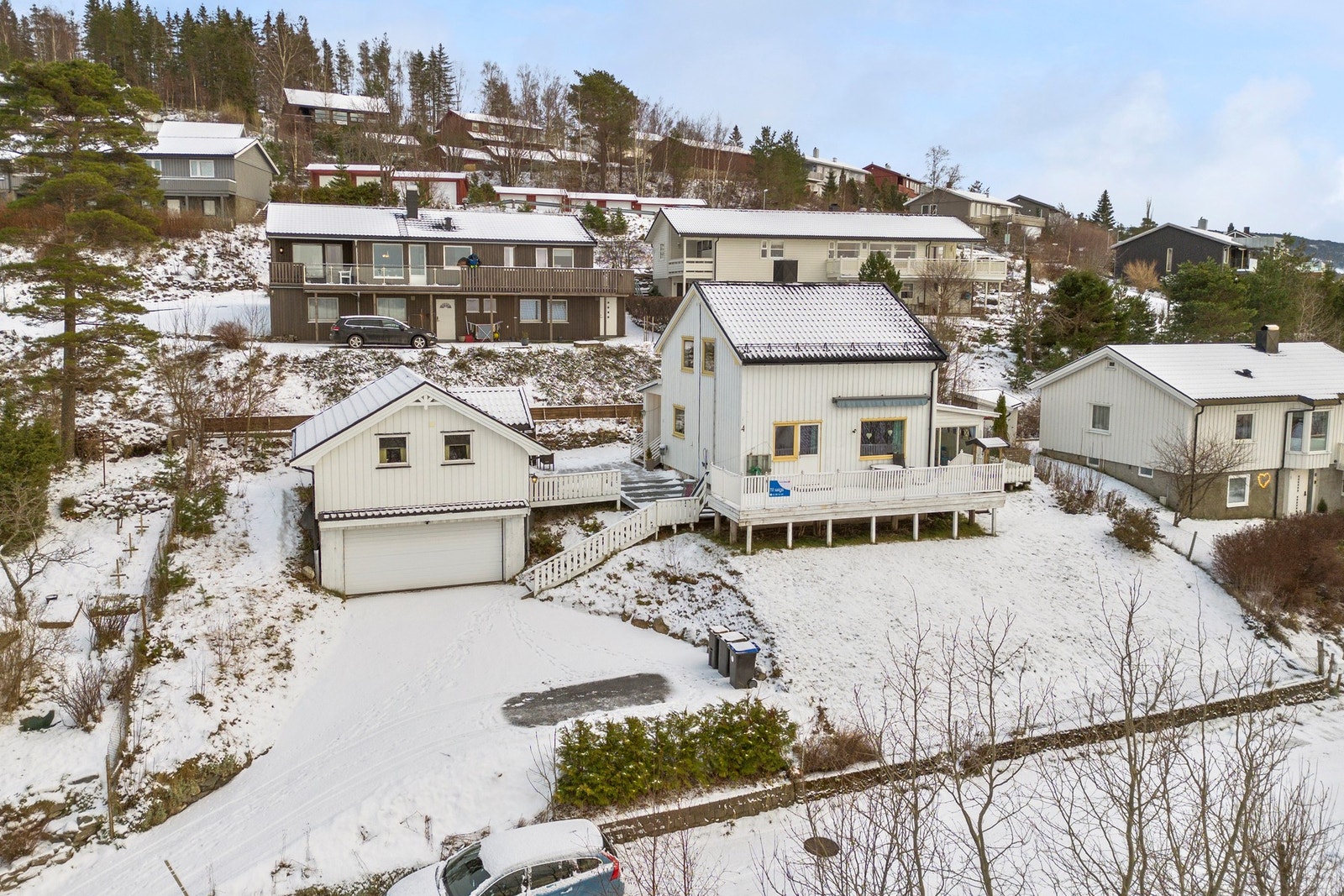 Garasjen ble bygd i 2007 Galleribilde