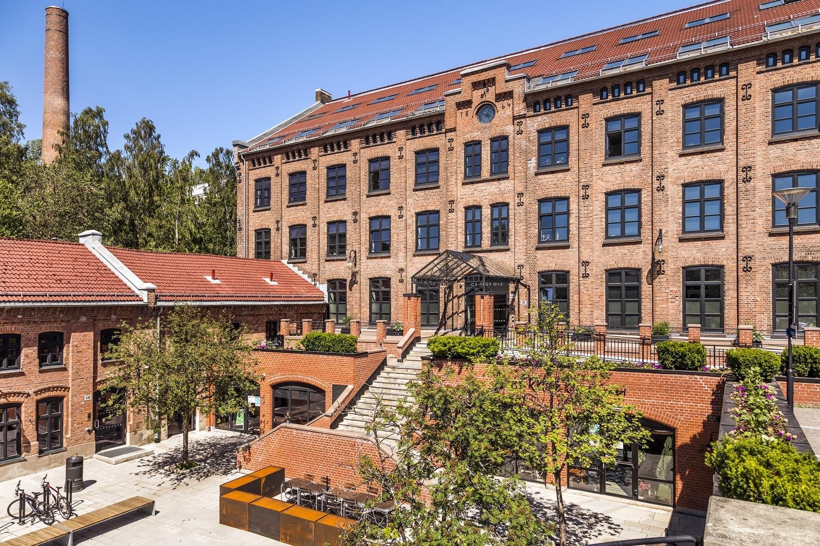 Torget på Campus har restaurant og kiosk Galleribilde