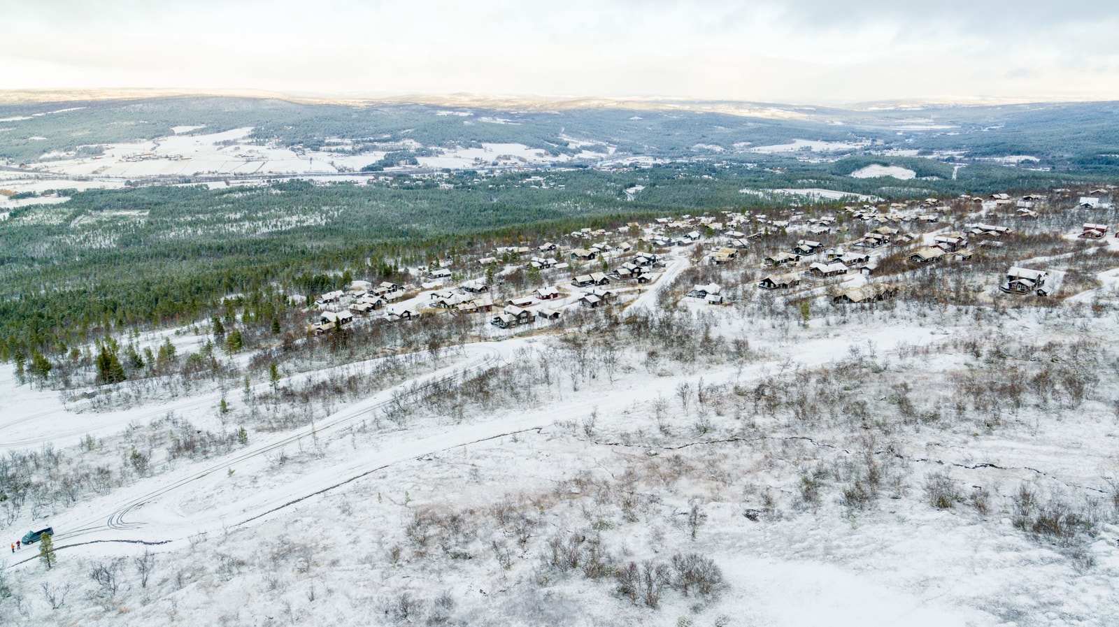 Glomma nede i dalen. Galleribilde