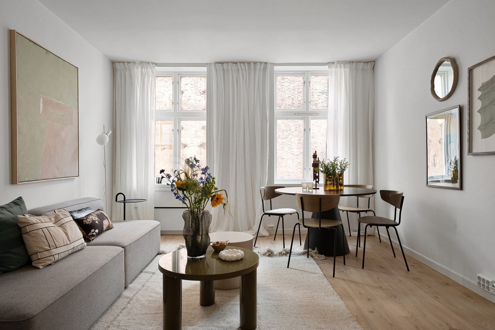 Leiligheten er delikat og tidsriktig med god beliggenhet på Øvre Grünerløkka. Galleribilde