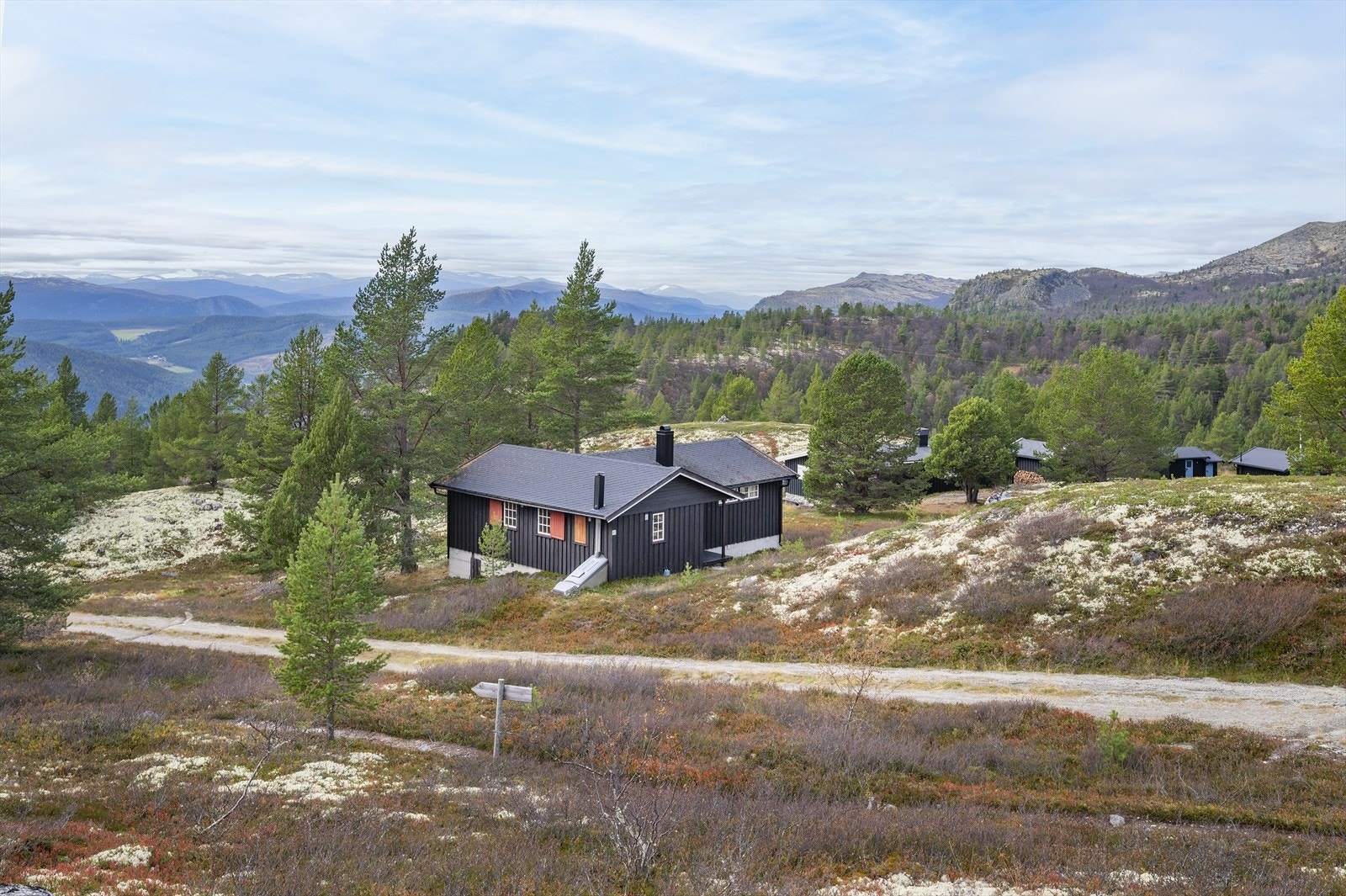 Velkommen til Skarsetervegen 67! Foto: Ivar Flagestad. Galleribilde