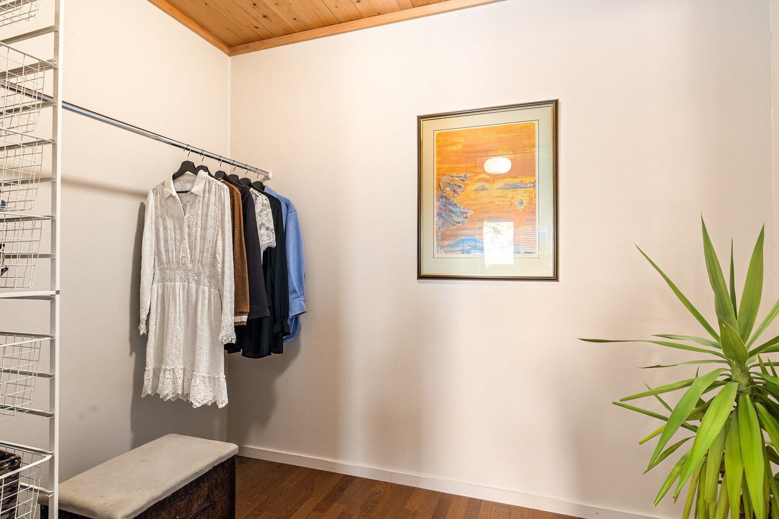 Praktisk garderobe Galleribilde