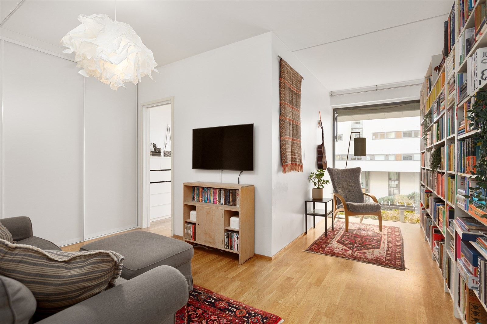 Boligen har store og gode rom og mange mulige planløsninger Galleribilde