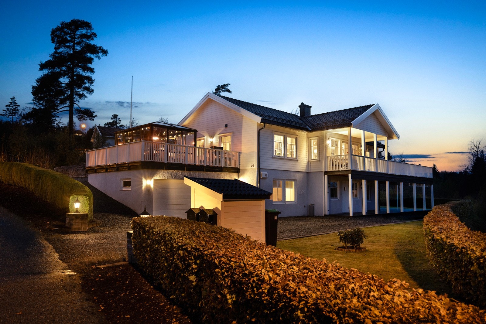 Her får du et hjem med pene detaljer, gode kvaliteter og en gjennomgående følelse av rom og balanse. Galleribilde