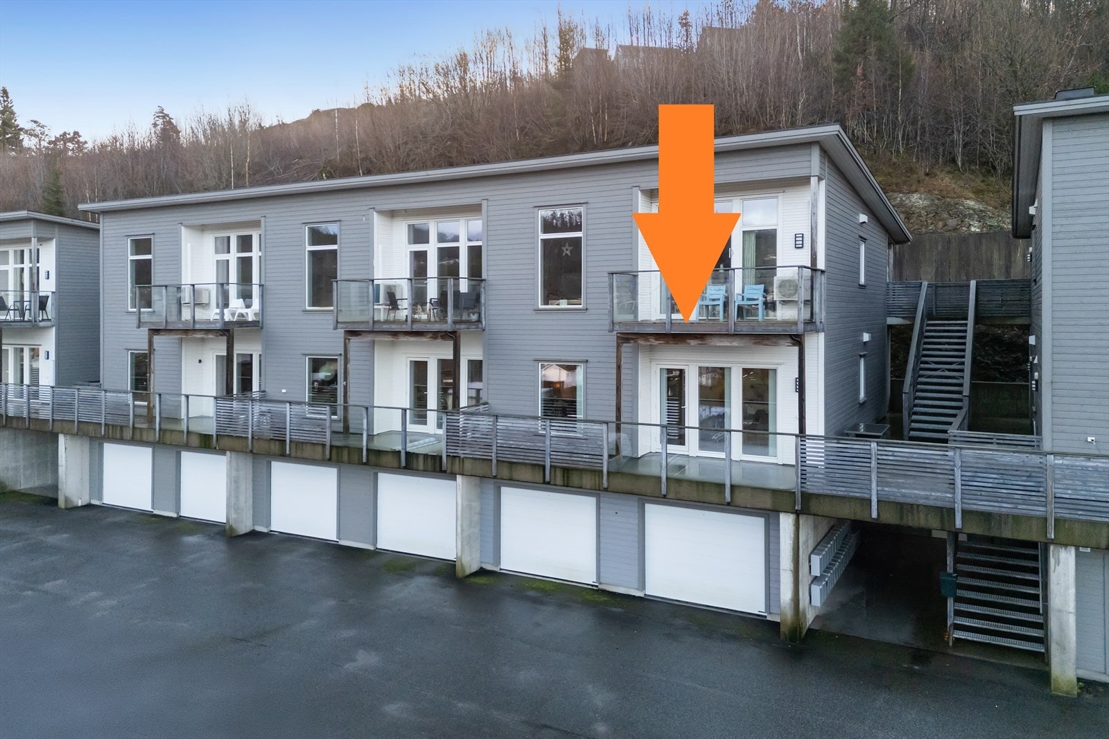 Leiligheten ligger i 1 etasje Galleribilde