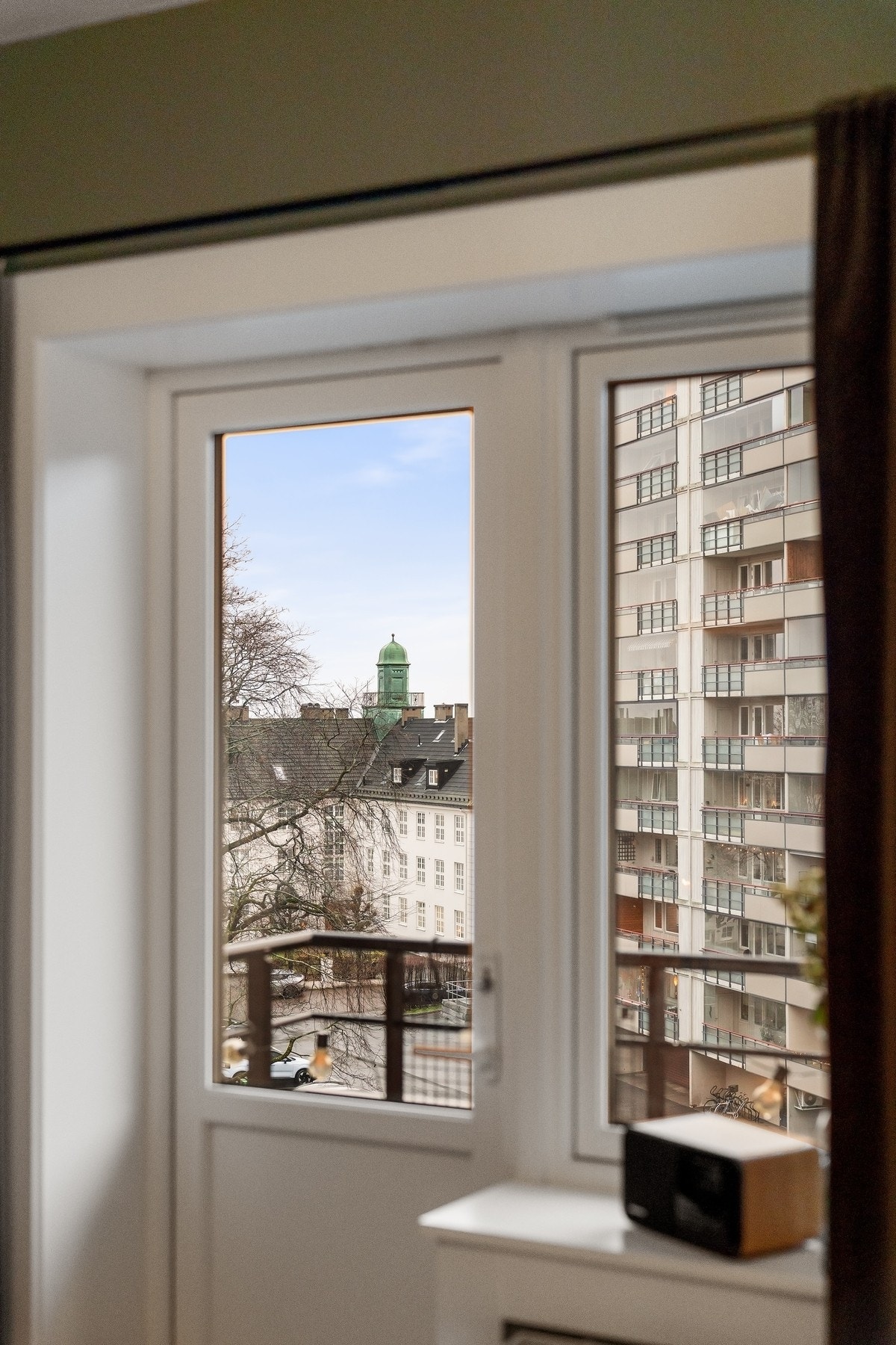 Fra soverommet er det adkomst til en herlig balkong på ca. 6 kvm Galleribilde