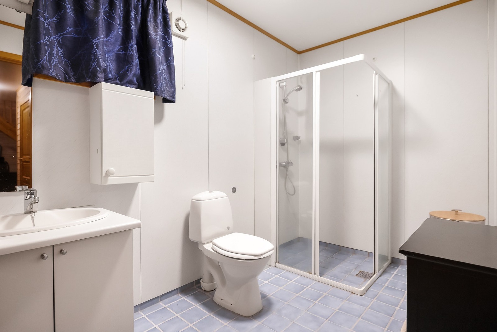 Flislagt gulv med behagelig gulvvarme. Galleribilde