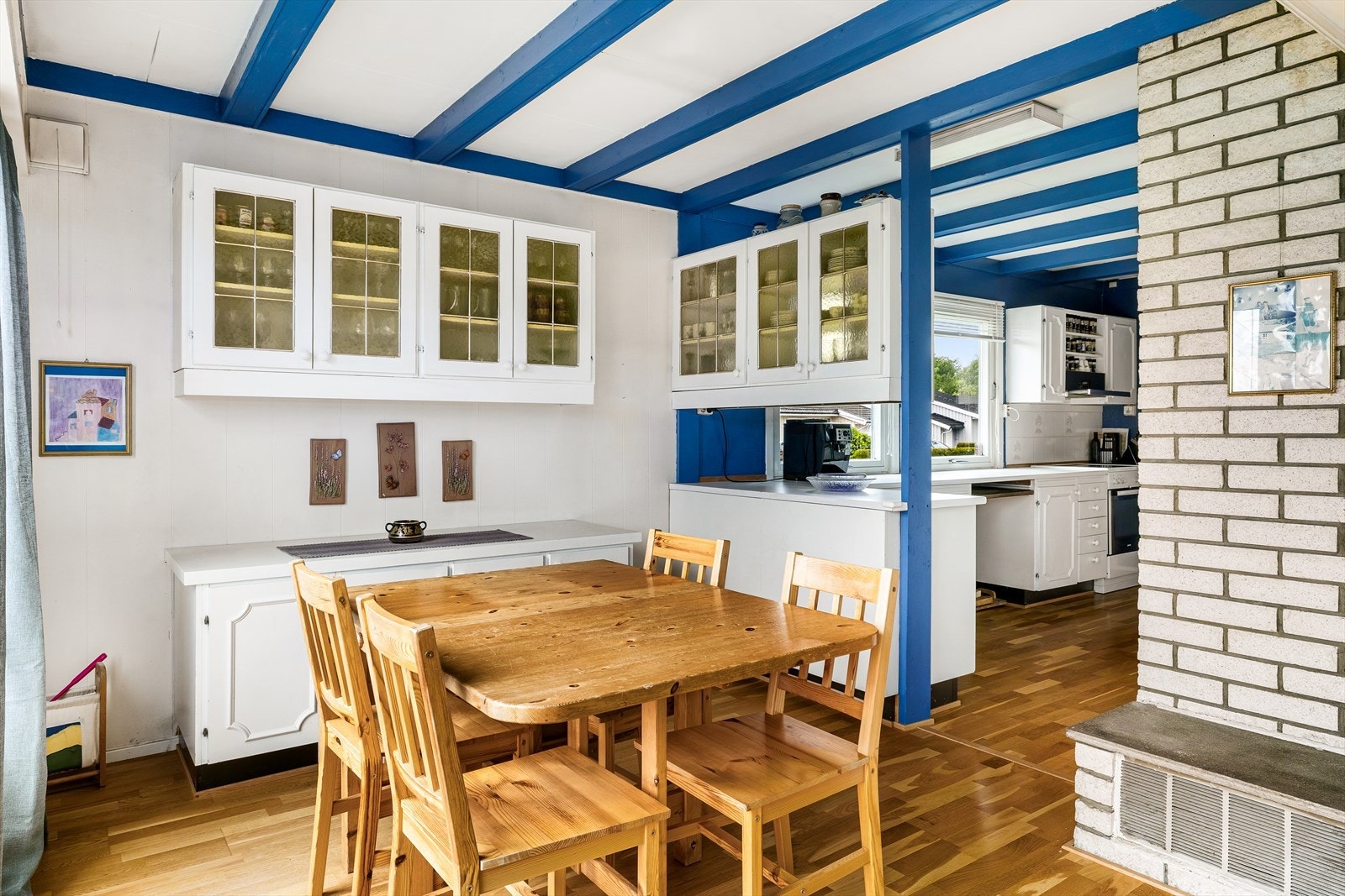 Kjøkken/spiseplass Galleribilde