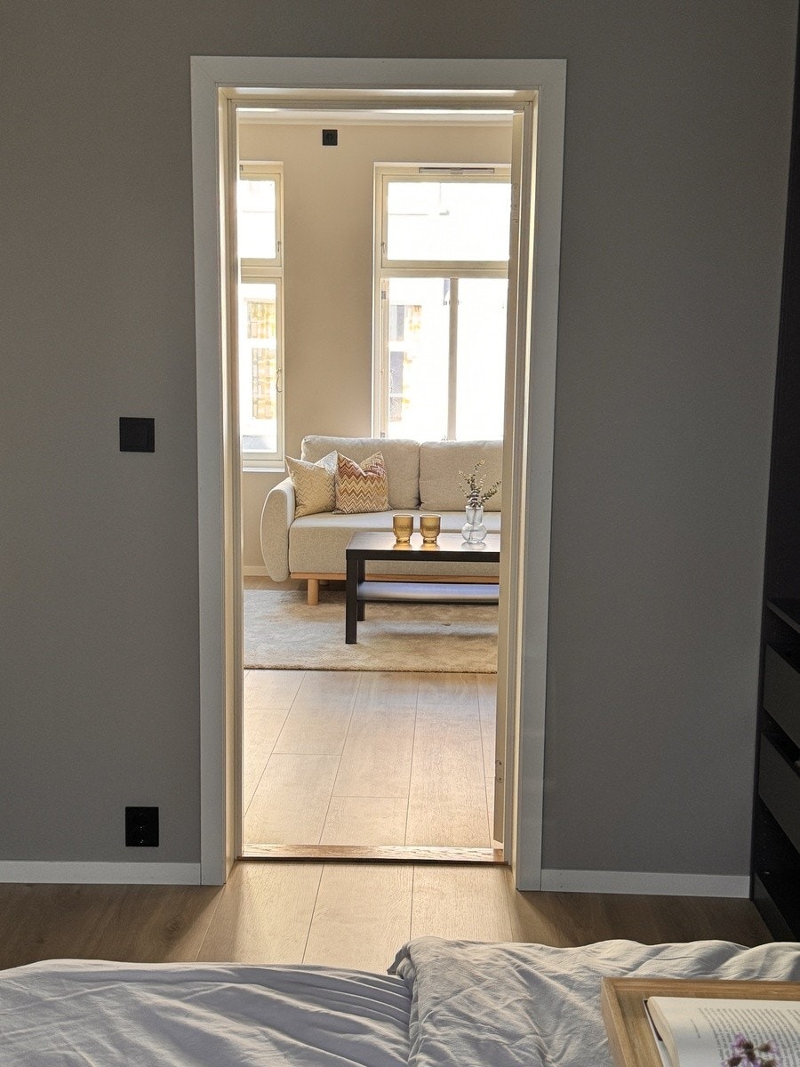 Stue fra soverom Galleribilde