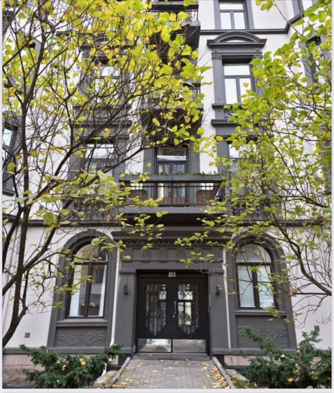 Inngang fra Nobelsgate. Galleribilde