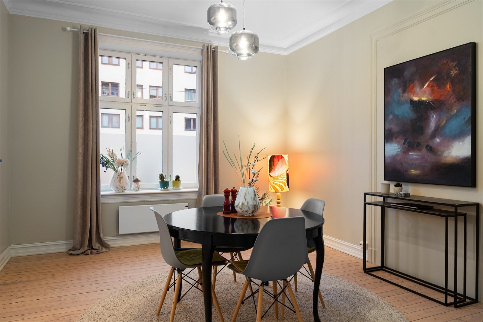 Her kan du møblere med stort spisebord Galleribilde