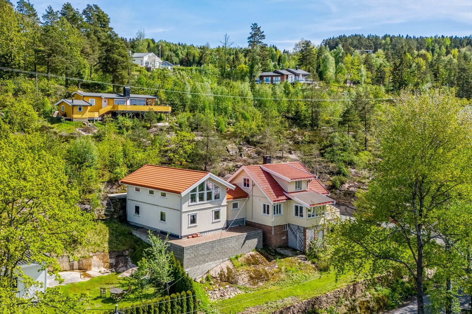 Solrik beliggenhet med gangavstand til sentrum. Galleribilde
