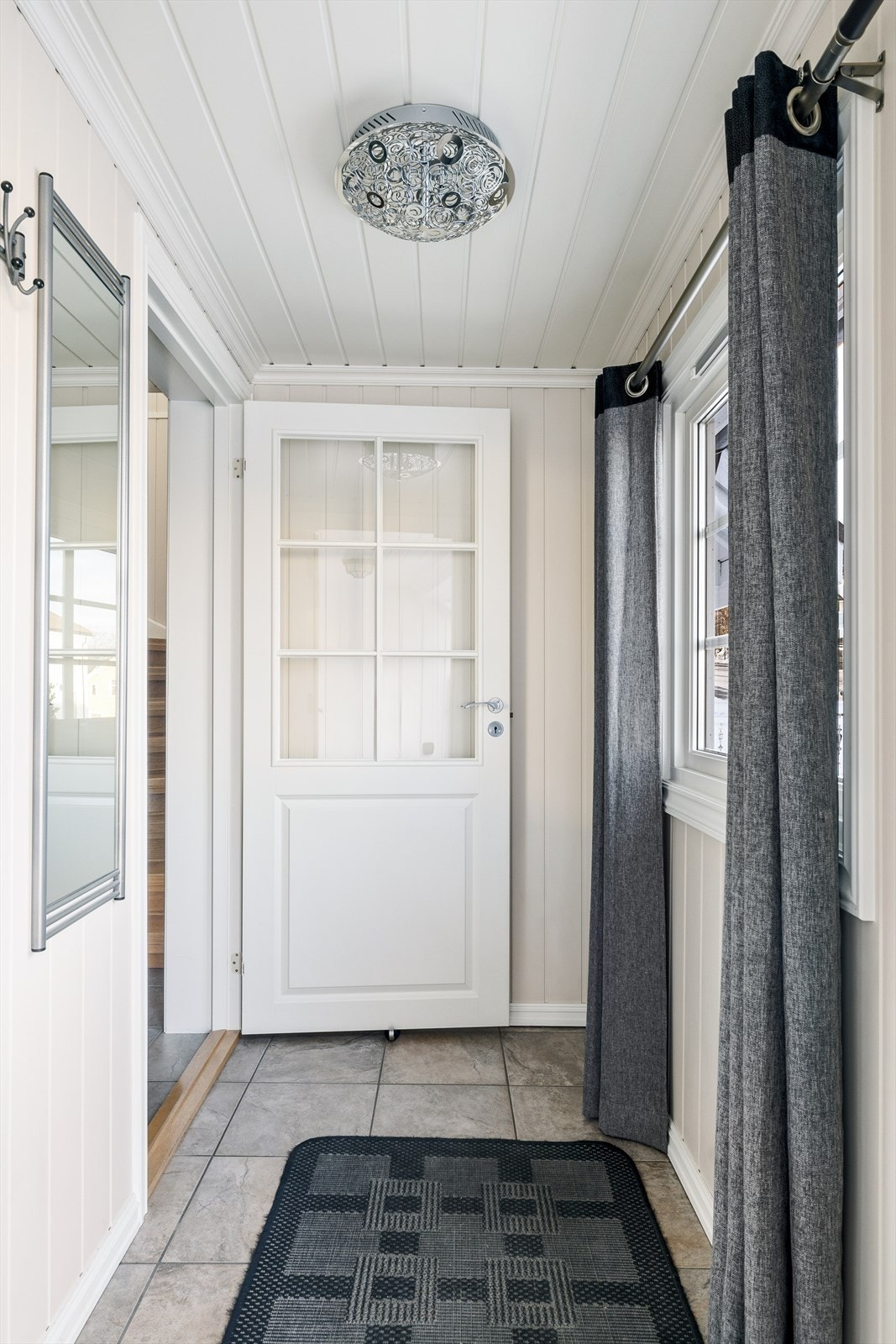 Entrè med elektriske varmekabler Galleribilde