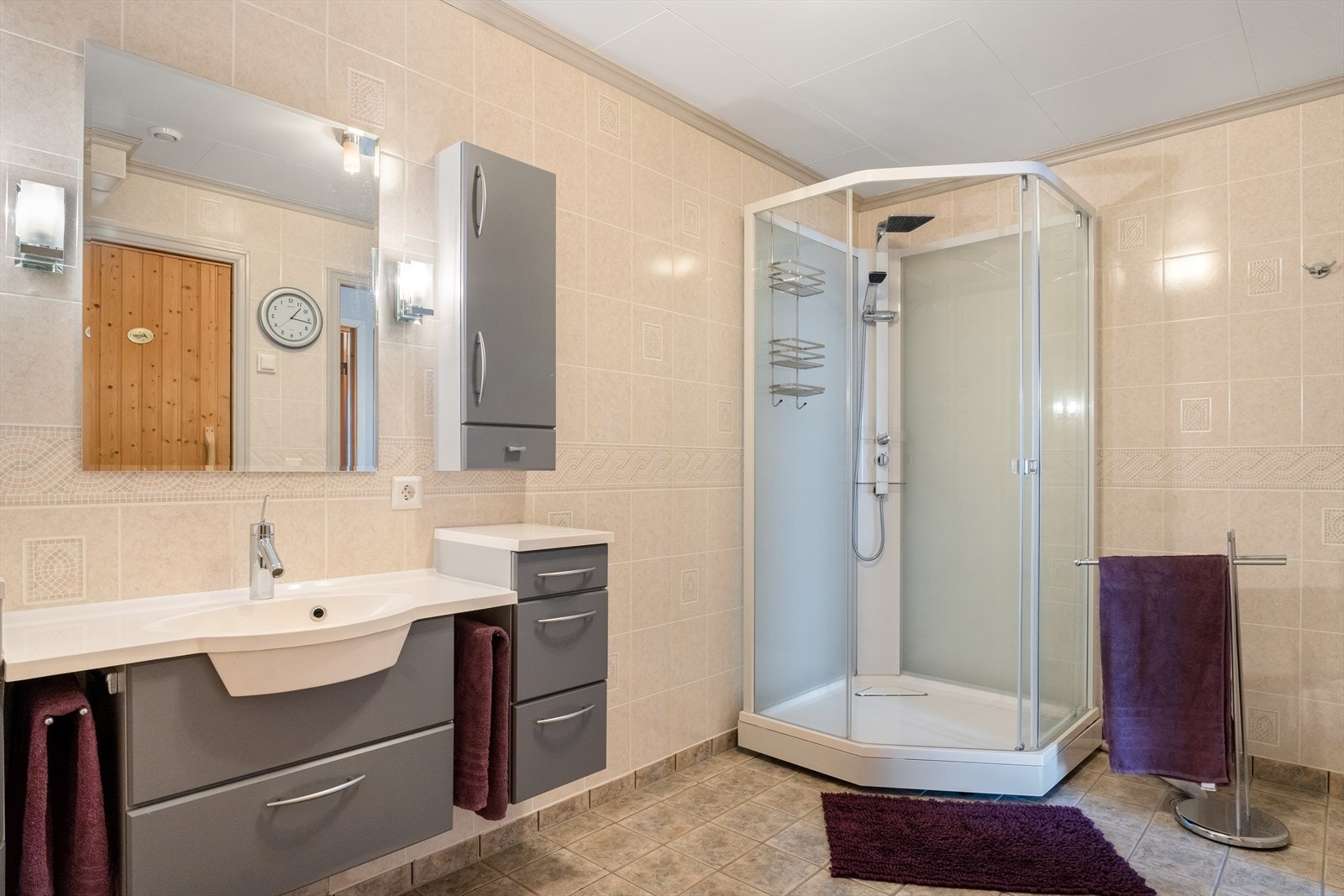 Bad kjellerplan Galleribilde