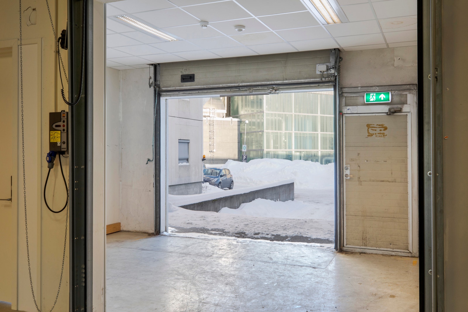 Høytlager II: Lasterampe i betong Galleribilde