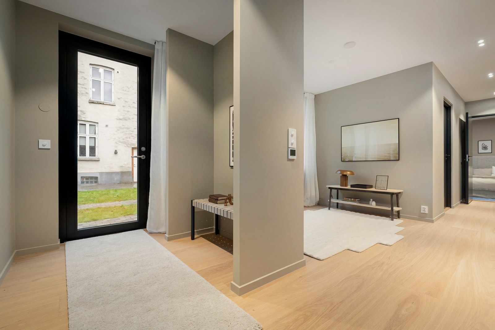 Inngangsparti Galleribilde