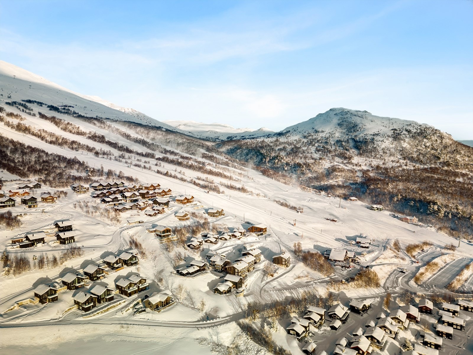 Det kan skiltes med ski-in/ski-out til Oppdal Skisenter - et av Norges største skianlegg! Galleribilde