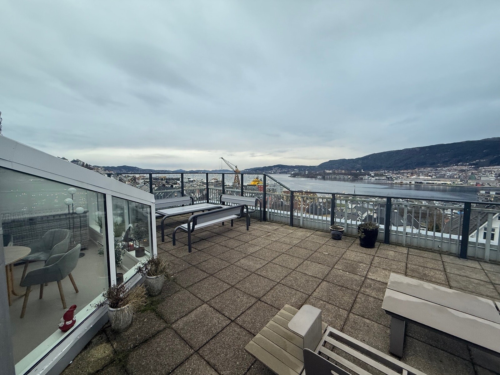 Felles takterrasse Galleribilde