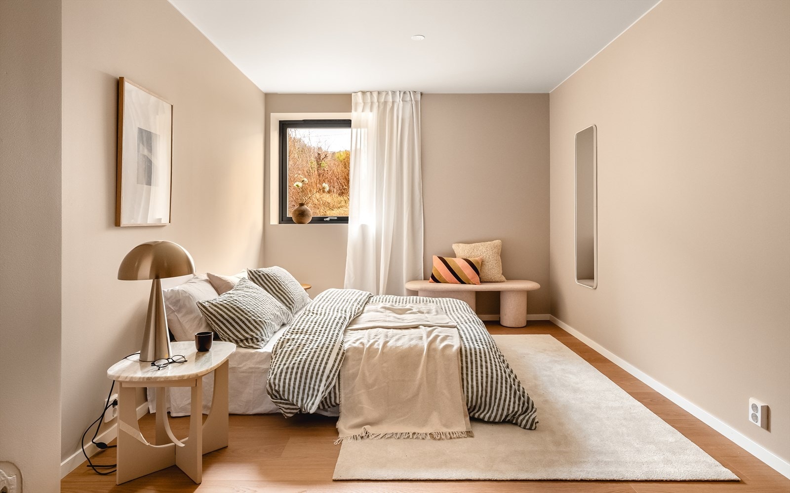 Soverommet måler 16 kvadratmeter. Galleribilde