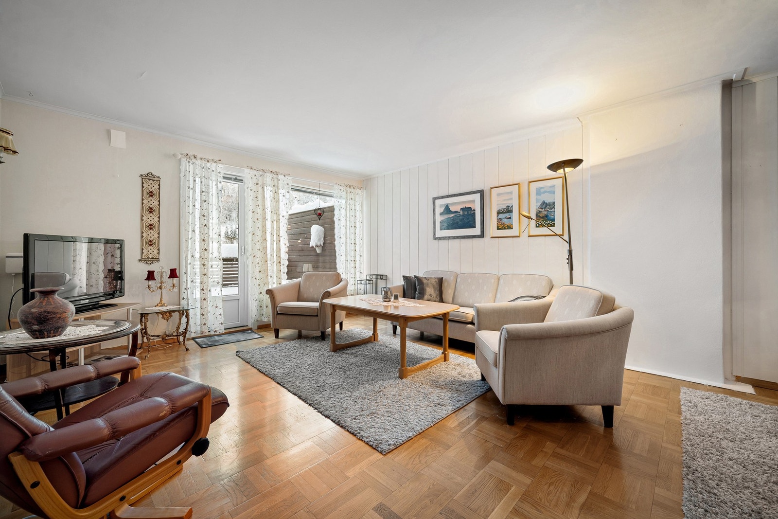 Boligen har ny fasade etter utvendig renovering i 2022 Galleribilde