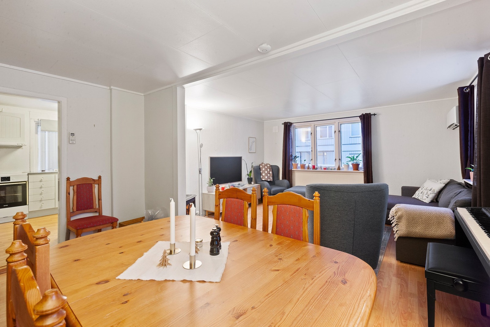 Plass til spisebord. Galleribilde