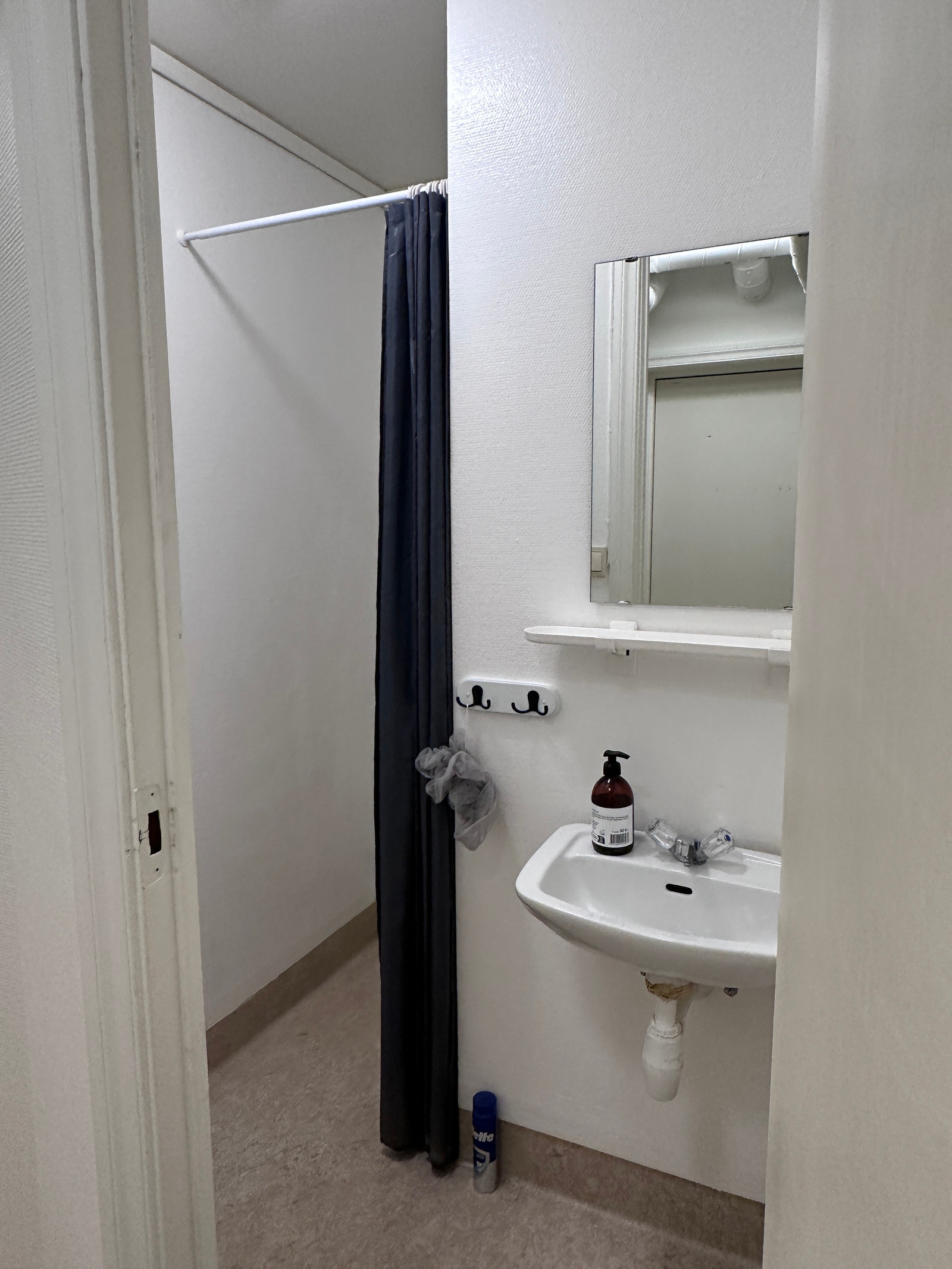 Dusjrom 2 Galleribilde