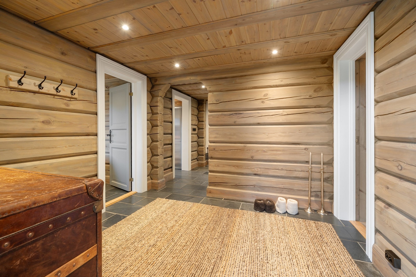 Velkommen inn til Nystøyl Vest 16 Galleribilde