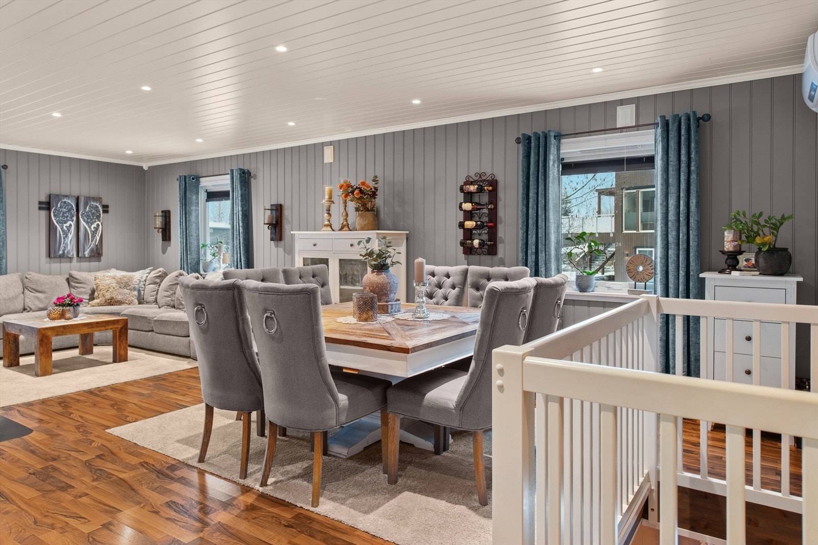 Downlightbelysning gir jevn og flott belysning hele året. Galleribilde