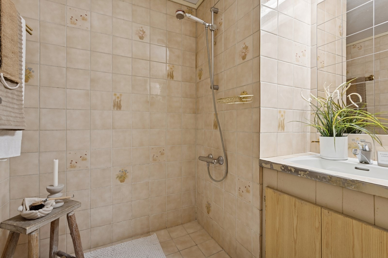 Baderommet er ca. 2 m². Galleribilde