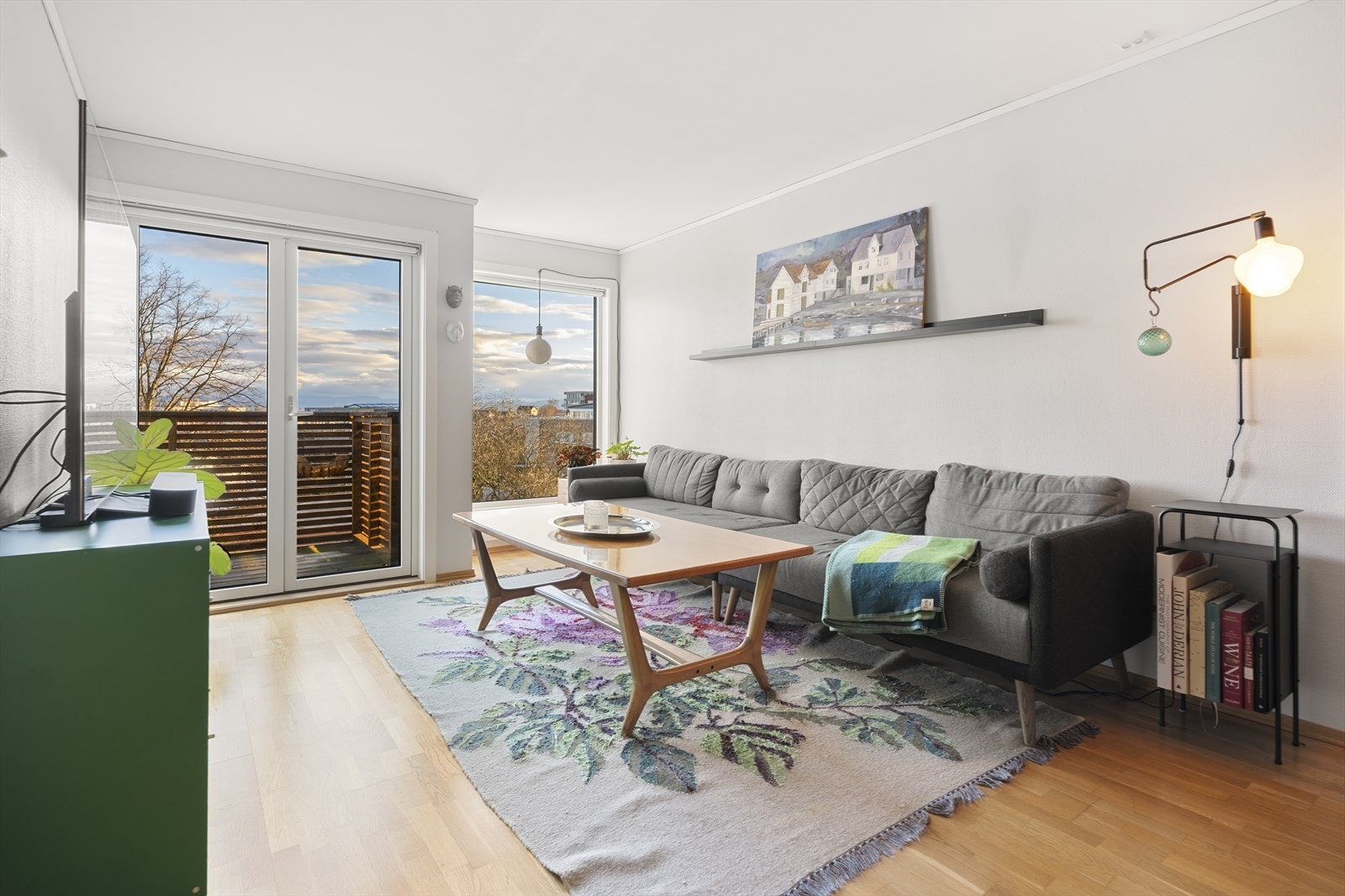 Leiligheten har en sentral beliggenhet på Kalhammaren med kort avstand til alt man skulle trenge. Galleribilde