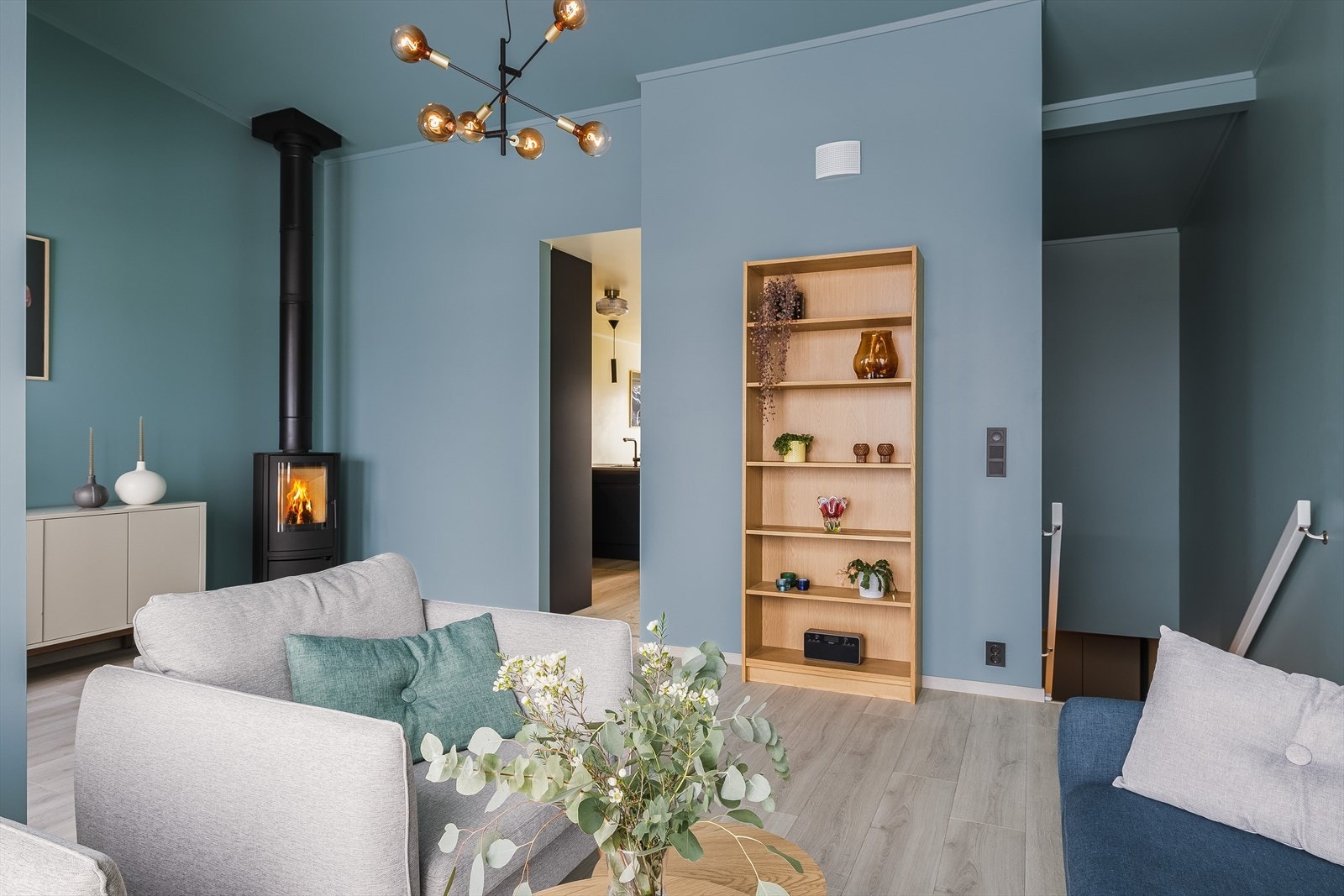 Stuen er et godt sted å oppholde seg. Galleribilde