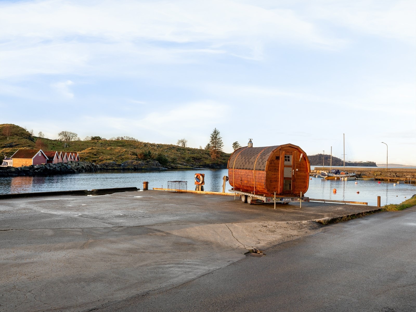 Rett ved sjøen Galleribilde