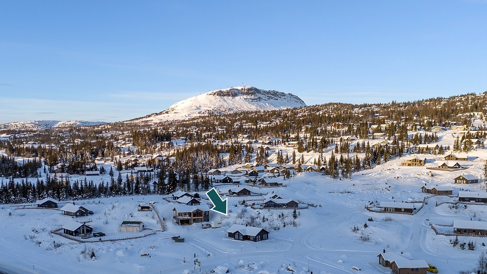 Nærmeste skiløype finner du nesten rett utenfor døren og her kan man spenne på seg langrennskiene og legge ut i det velutbygde løypenett. Galleribilde