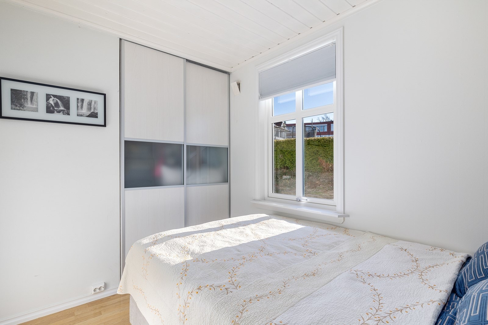 Boligen har en effektiv planløsning og har 3 soverom. Galleribilde