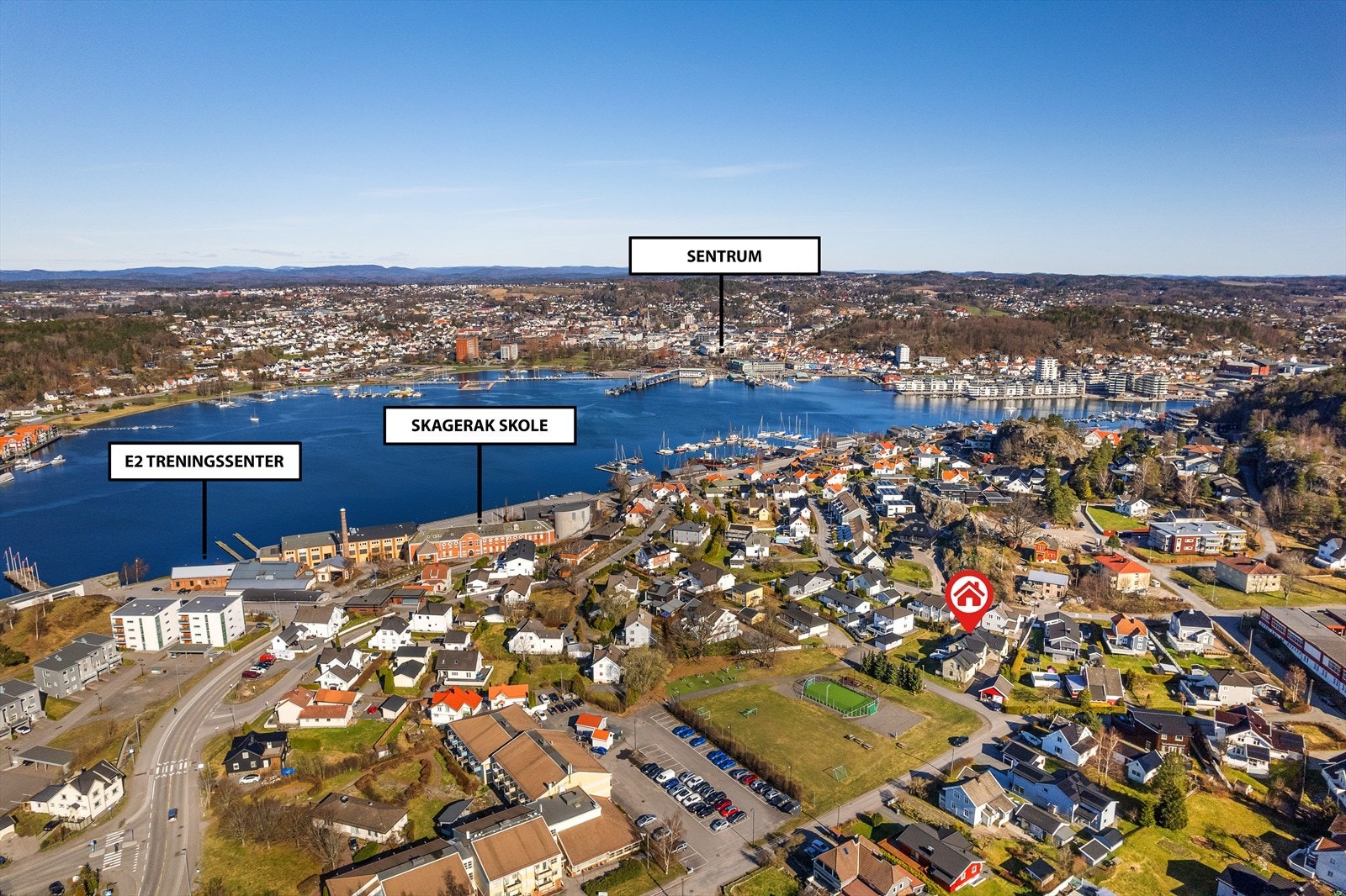 Gang/sykkelavstand til Sandefjord sentrum og andre rekreasjonsområder. Galleribilde