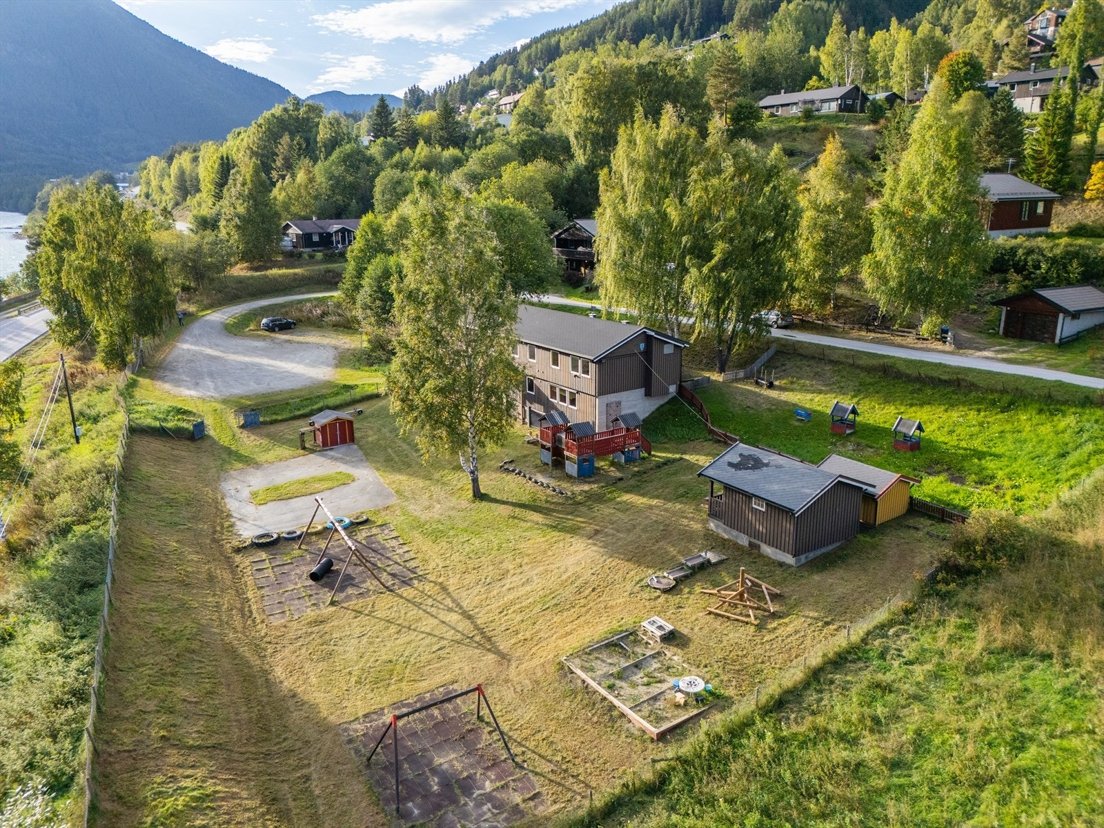 Eiendommen har tidligere huset Heggelund barnehage. Galleribilde