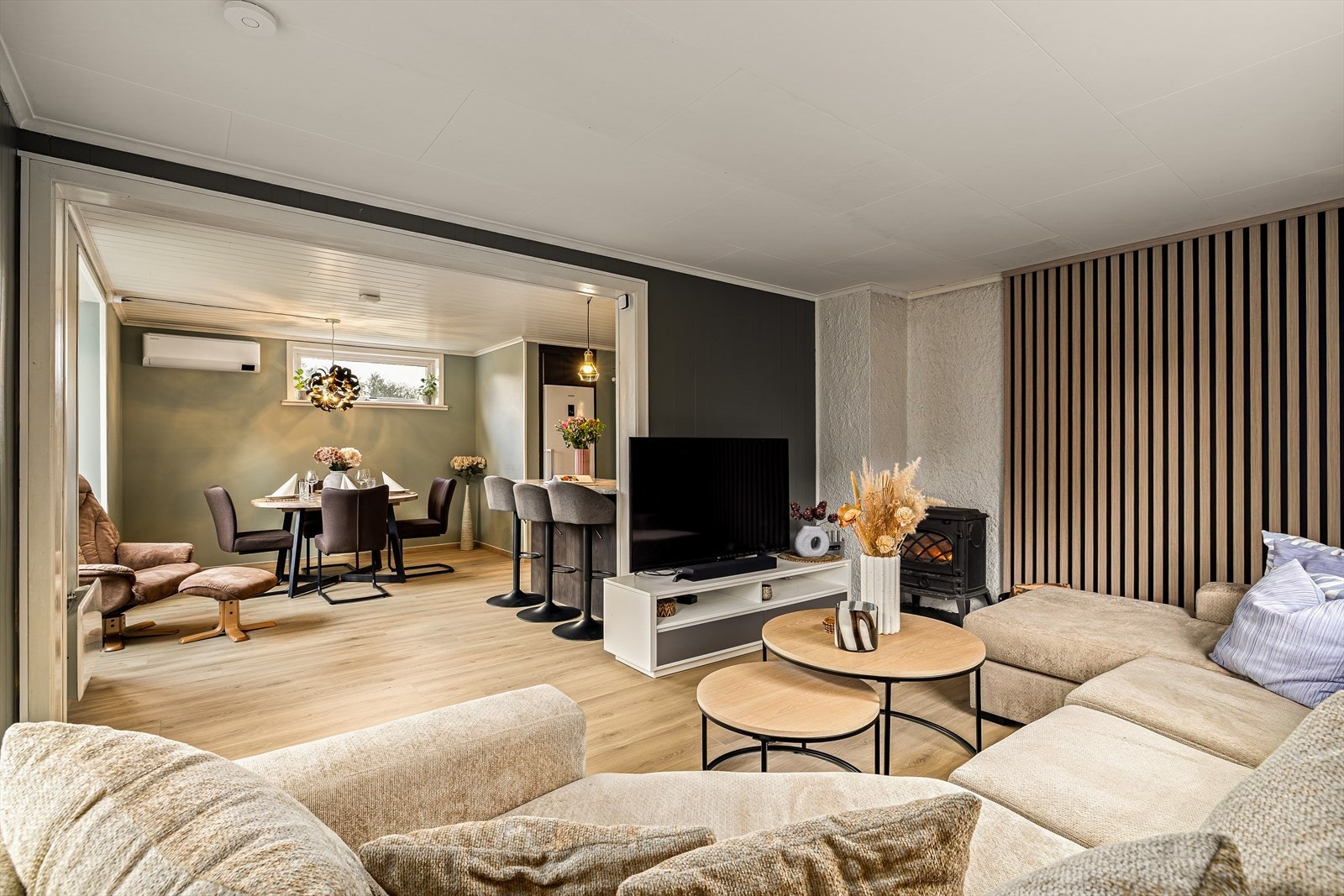 Pusset opp flere innvendig overflater i 2025 Galleribilde