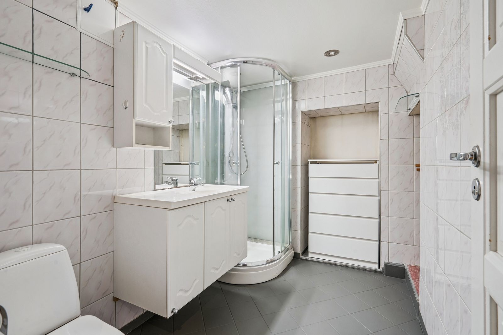 flislagt bad Galleribilde