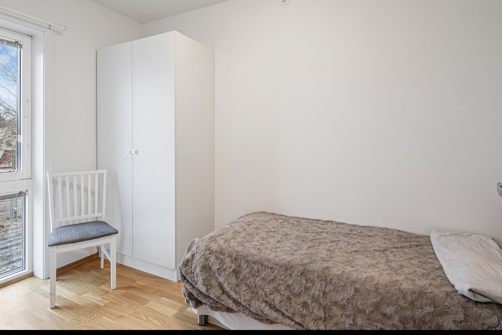 Soverom 2. Rommet passer utmerket som barne/gjesterom. Galleribilde