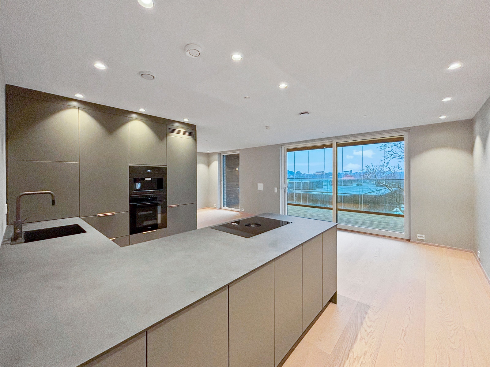 Her har du god plass til spisegruppe. Galleribilde